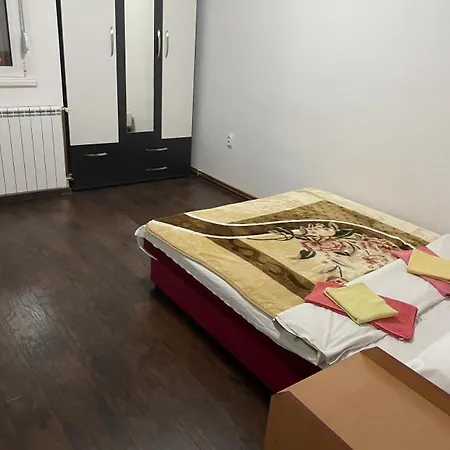 Stan Na Dan Dm דירה בייאליינה